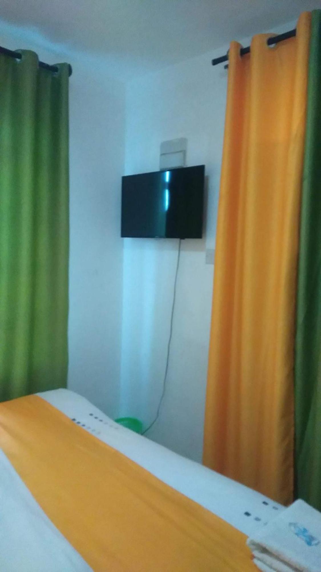 Hotel Royalty Cubes-Jkia à Nairobi Chambre photo